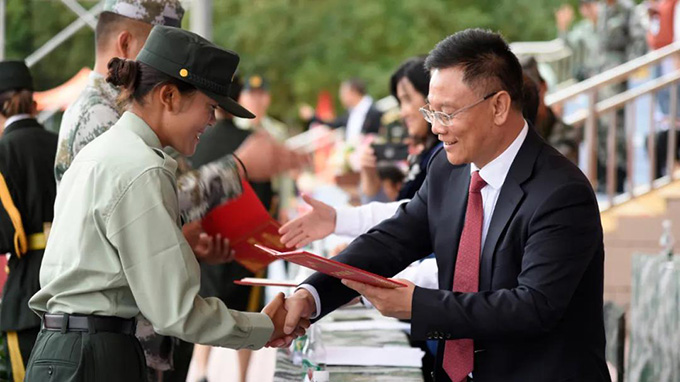 本科新生军训结束！萌新们，向着大学生活出发吧！ 第 30 张