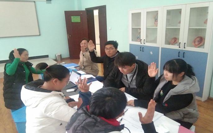 不忘初心、砥砺前行--- 教育学院党总支体育教育党支部开展民主评议党员会议 第 3 张