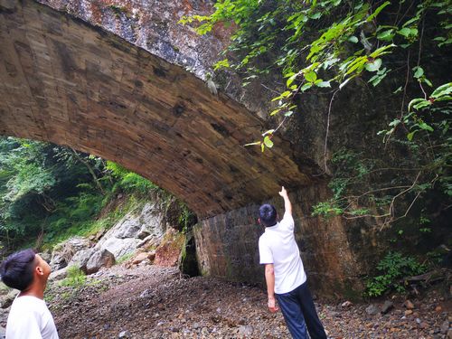 FB43C9170E9B37641226B91231973E57.jpg FB43C9170E9B37641226B91231973E57.jpg