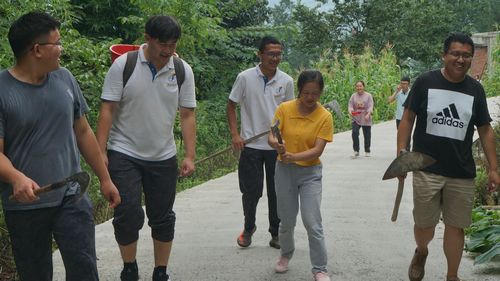 DSC02216.jpg DSC02216.jpg