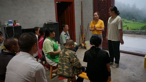 DSC02404.jpg DSC02404.jpg