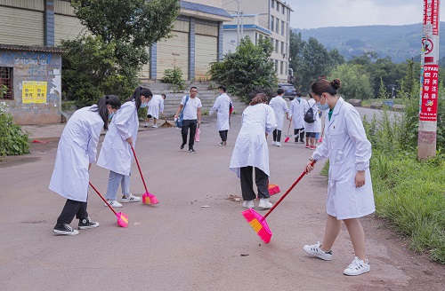 云南经济管理学院医学院三下乡活动系列报道（三） 第 3 张