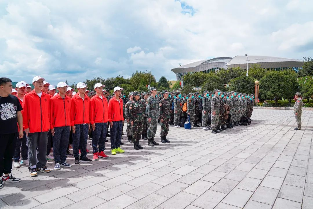 6天，144小时！145名经管学子助力安宁疫情防控 第 4 张