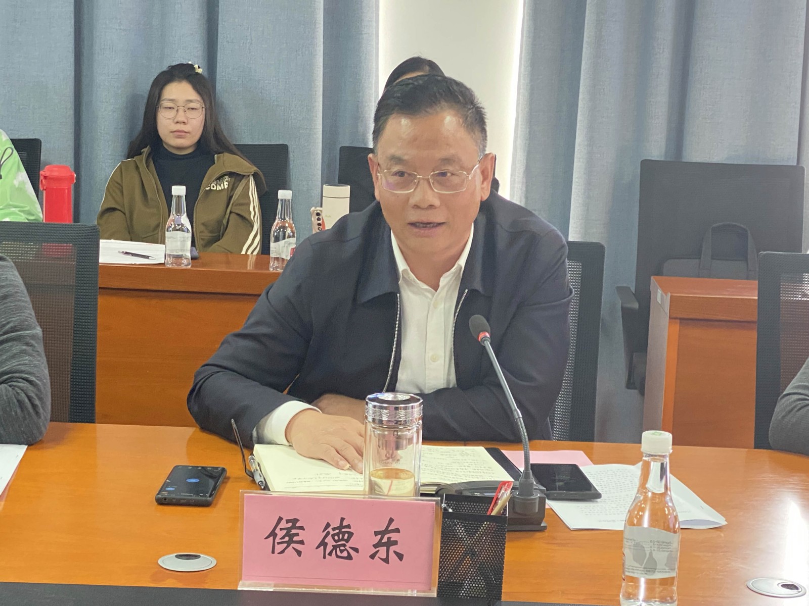 匠心育人，使命在肩云南经济管理学院2022级本科学业导师专题会议顺利召开 第 2 张