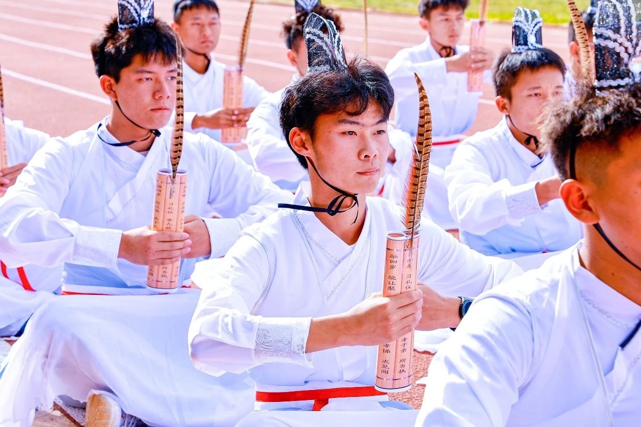 燃҉҉҈燃҉҉҈燃҉҉҈！云经管第二十六届冬季田径运动会开幕 第 52 张