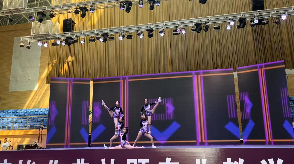 四个第一名！经管学子好样的！