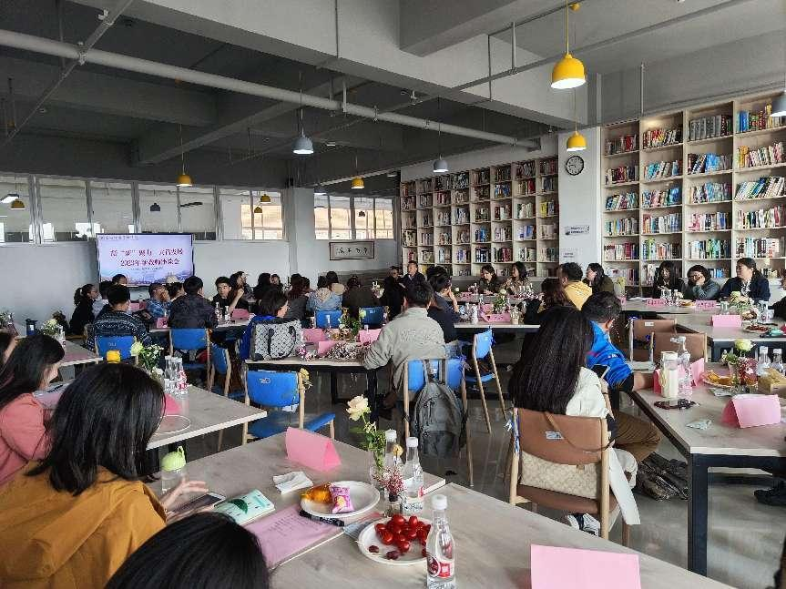 凝“新”聚力  共话发展 | 云南经济管理学院召开2023年新教师座谈会 第 4 张