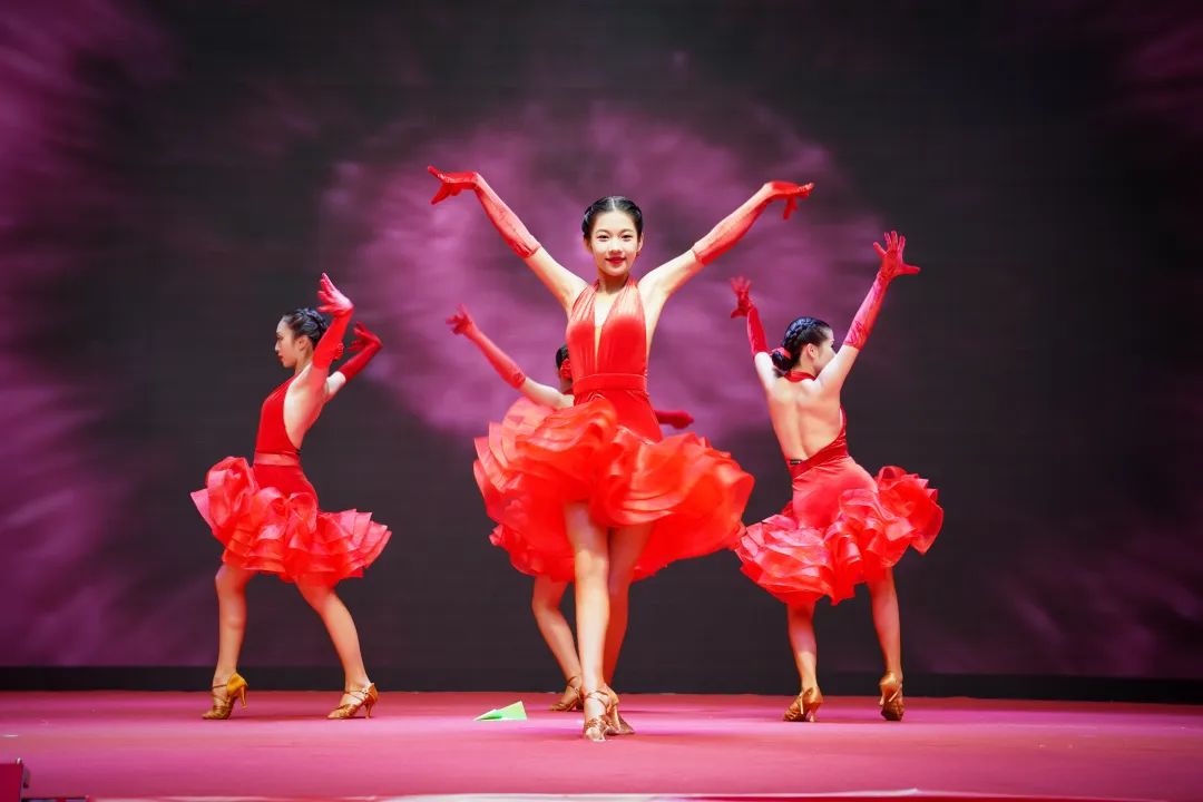 躬耕教坛，强国有我 | 云南经济管理学院隆重举行庆祝第39个教师节暨表彰大会 第 28 张