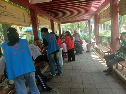 【魅力工程】-建筑工程学院顺利开展“青益邦，翠羽暖人心—专业下社区”志愿服务活动！ 第 6 张