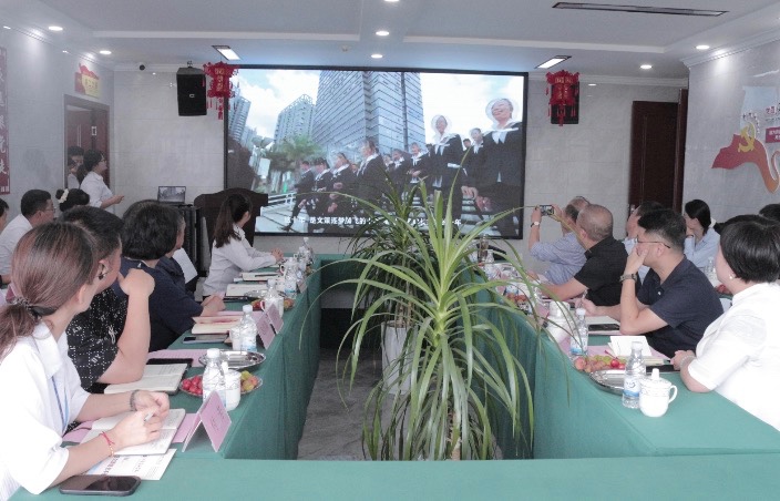 1/3的员工都是经管毕业生，安宁文策会计服务公司就业基地挂牌仪式 第 4 张