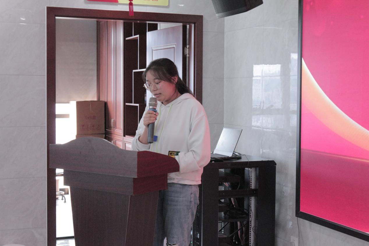 1/3的员工都是经管毕业生，安宁文策会计服务公司就业基地挂牌仪式 第 8 张