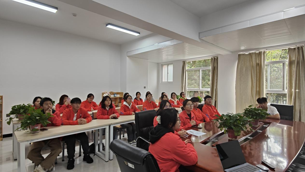 学院资讯 | 财会金融学院学生认真学习习近平总书记给中国国际大学生创新大赛参赛学生代表的重要回信精神 第 3 张 学院资讯 | 财会金融学院学生认真学习习近平总书记给中国国际大学生创新大赛参赛学生代表的重要回信精神 第 3 张