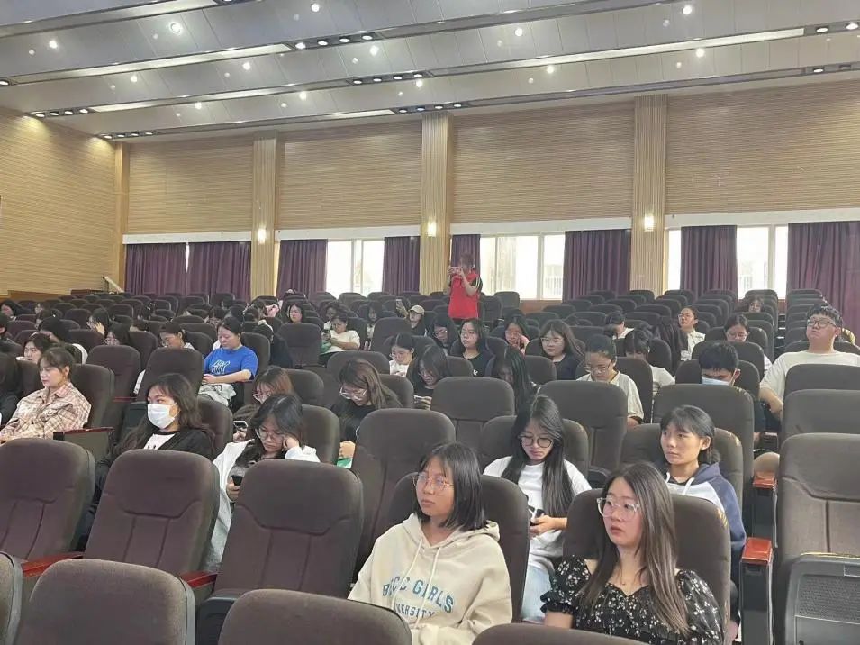 话中医,读经典—中医药宣讲会第三期 第 2 张 话中医,读经典—中医药宣讲会第三期 第 2 张