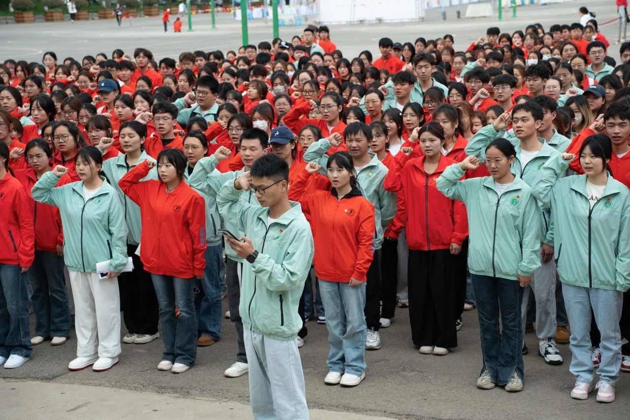 “五四”精神薪火传,激扬青春创飞翔 第 6 张 “五四”精神薪火传,激扬青春创飞翔 第 6 张