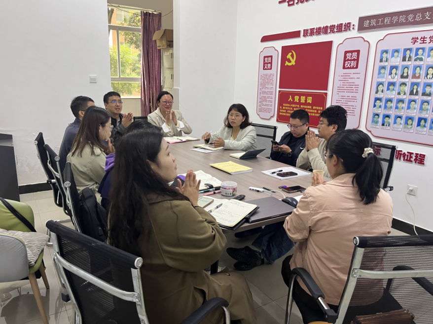 屏幕截图 2025-10-22 210102.png 屏幕截图 2025-10-22 210102.png