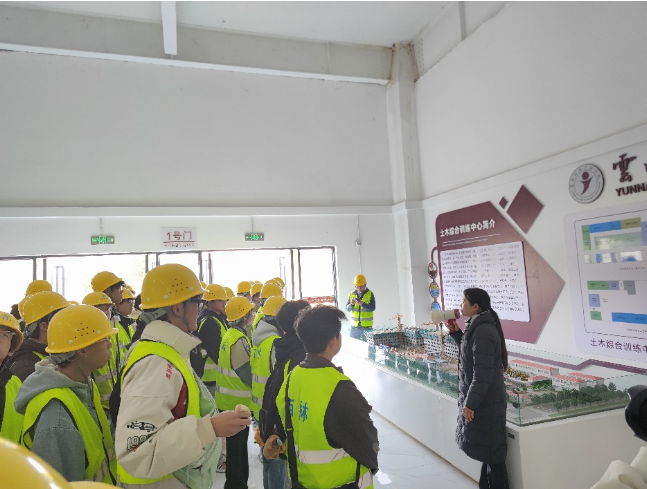 屏幕截图 2025-12-22 195043.png