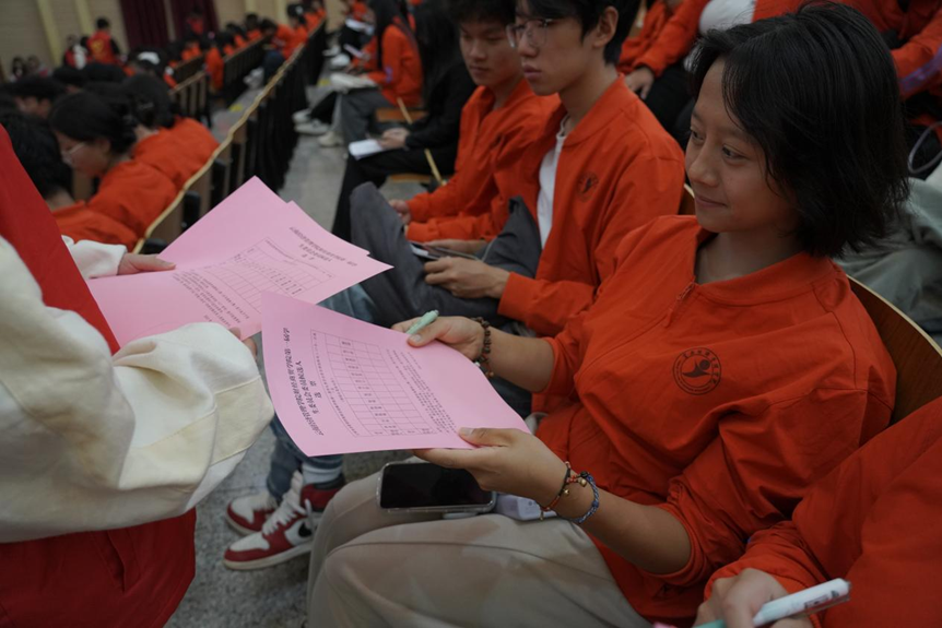 学院资讯 | 财经商贸学院第一次学生代表大会隆重召开 第 12 张 学院资讯 | 财经商贸学院第一次学生代表大会隆重召开 第 12 张