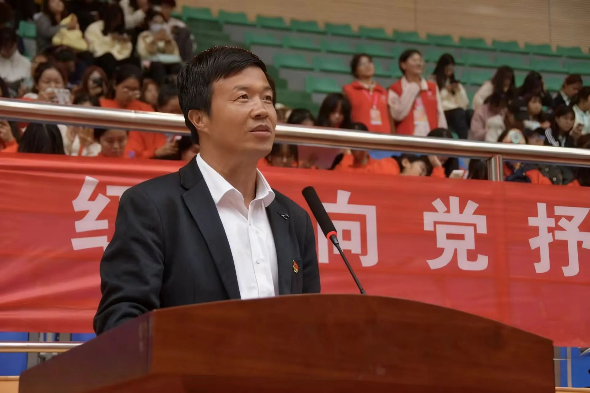学院资讯 | 财经商贸学院第一届手语大赛暨健康运动日启动仪式圆满举办 第 2 张 学院资讯 | 财经商贸学院第一届手语大赛暨健康运动日启动仪式圆满举办 第 2 张