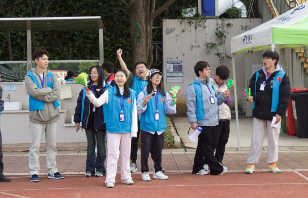 赛场逐光燃激情 医者同心向未来 第 8 张 赛场逐光燃激情 医者同心向未来 第 8 张